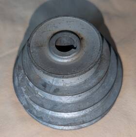 Delta Milwaukee No-732 Rockwell 4 Step Motor Pulley No 732 5/8 Inch Bore 2.5 -4.5 Inches