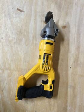 Dcs496 Dewalt 20v Max Cordless 18-gauge Swivel Head Offset Shears