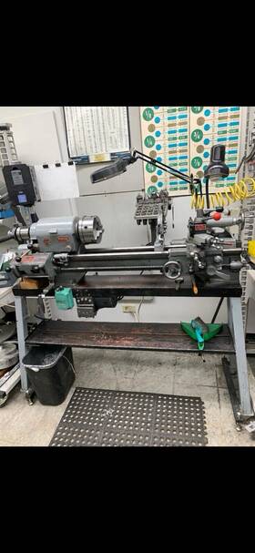 Rockwell/delta 12 36 12 Inch X 36 Variable Speed Lathe With Tooling/accessories