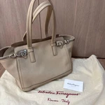 Salvatore Ferragamo Leather Tote Bag Auth Beige Women Italy 128242. Fixed Price $398.40.