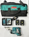 Makita 18V Cordless Shear XSJ01T W/ Charger, Batteries & Bag Complete. Fixed Price $379.99.