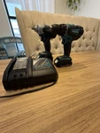 Makita 18V Lxt Lithium-ion 2-TOOL Combo Impact Wrench & Drill W/ Charger. Fixed Price $155.00.