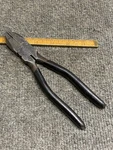 Vintage Craftsman 1940-50 7-1/4 Lineman Pliers With Soft Black Grips Usa. Fixed Price $22.00.