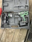 14DSFL Hitachi 14.4V Cordless Drill No Charger. Battery And Flashlight. Fixed Price $25.00.