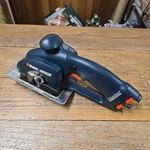 Black And Decker Versapak 7.2V Cordless 3" Circular #VP600 Type 1 Saw/blade. Fixed Price $16.00.