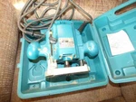 Makita 3612 Plunge Router With Case 1/4" Collet. Fixed Price $75.00.