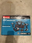 Makita Lxt Brushless XT269M 18V Li-ion Hammer Drill/impact Driver Combo. Fixed Price $220.00.