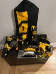 Dewalt 6 Piece Combo Set Brand New Open Box. Fixed Price $395.00.