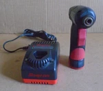 Snap On Tools CTS561 7.2V Cordless Nicd 1/4" Screwdriver Set. Fixed Price $94.99.