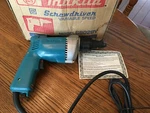 Makita 6802- Bv Variable Speed Electric Screwdriver W/ Forward-reverse. Fixed Price $95.00.